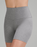 Vista lateral Short Lululemon Align™ High-Rise 6