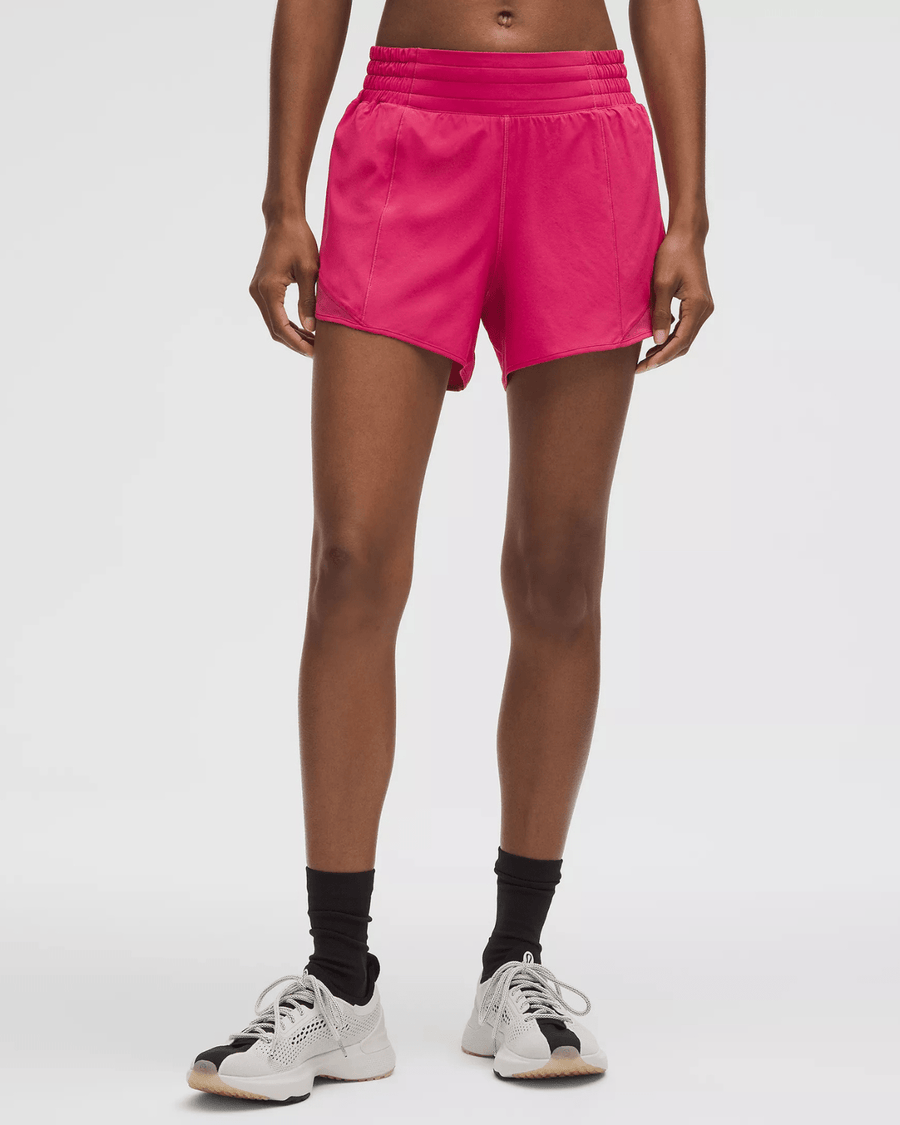 Vista na caixa Short Lululemon Hotty Hot High-Rise Lined 4”