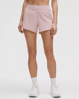 Vista em detalhe Short Lululemon Hotty Hot High-Rise Lined 4”