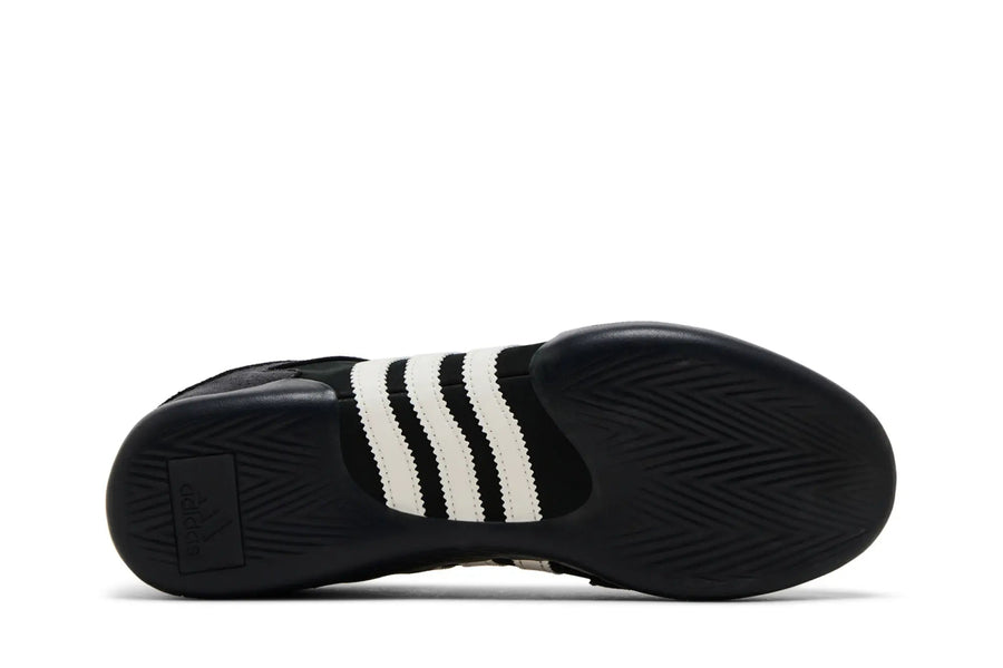 Vista superior do Adidas Adidas Ballerina Bad Bunny Black Chalk mostrando abertura, lingueta e cadarços