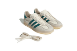 Vista em detalhe do Adidas Adidas Gazelle Indoor Cream White Preloved Teal mostrando textura do material e acabamento