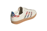 Vista traseira do Adidas Adidas Gazelle Indoor Liberty London Floral Embroidery Stripes Multi-Color mostrando calcanheira e detalhes do solado