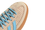 Vista na caixa do Adidas Adidas Handball Spezial Sand Strata Clear Sky mostrando embalagem original da marca