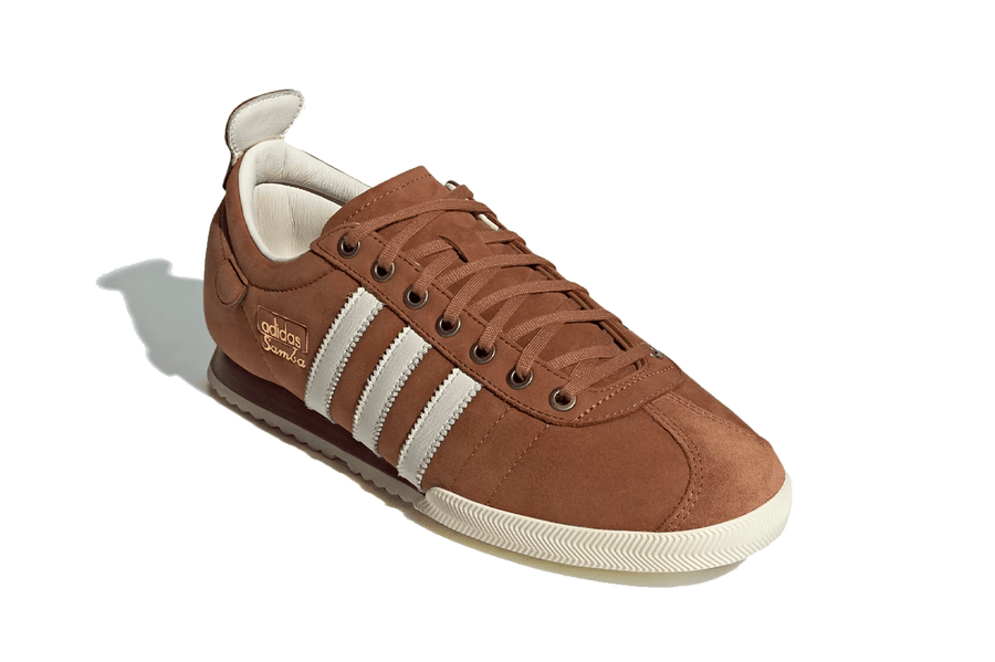 Vista traseira do Adidas Adidas Samba 62 'Wild Brown' mostrando calcanheira e detalhes do solado
