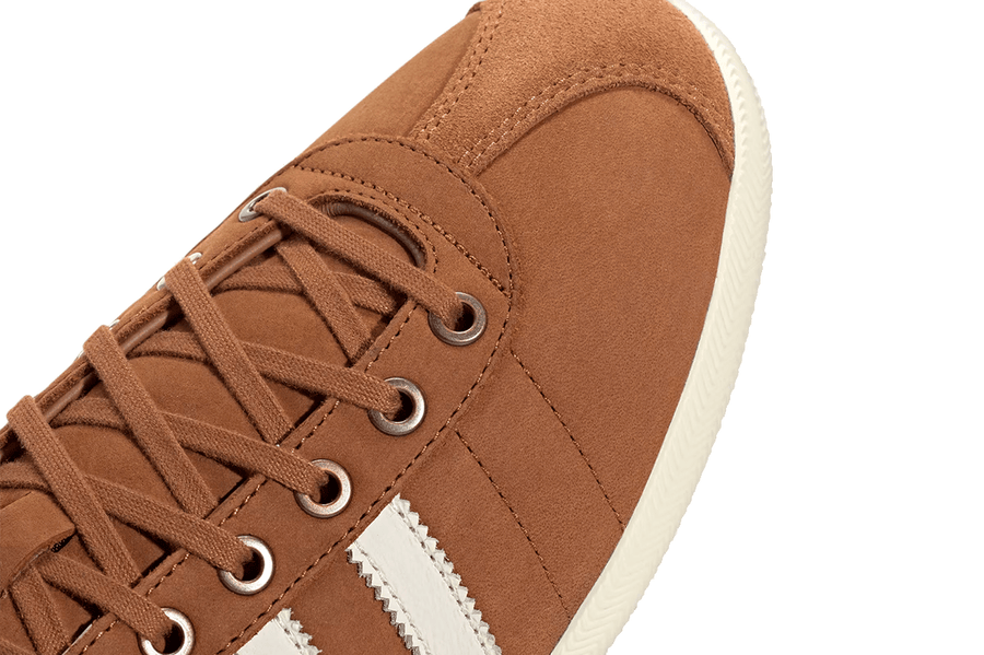 Vista na caixa do Adidas Adidas Samba 62 'Wild Brown' mostrando embalagem original da marca