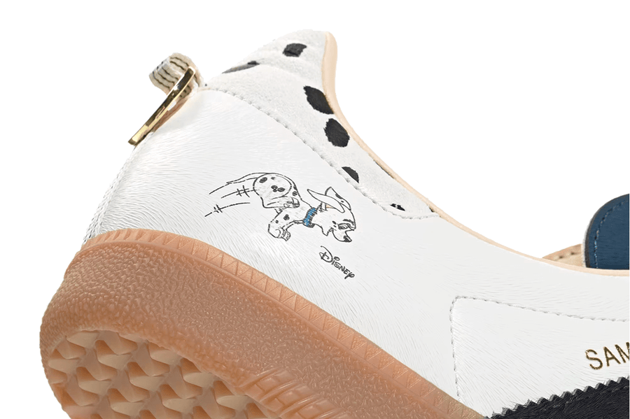 Vista em detalhe do Adidas Adidas Samba Disney 101 Dalmatians Penny mostrando textura do material e acabamento