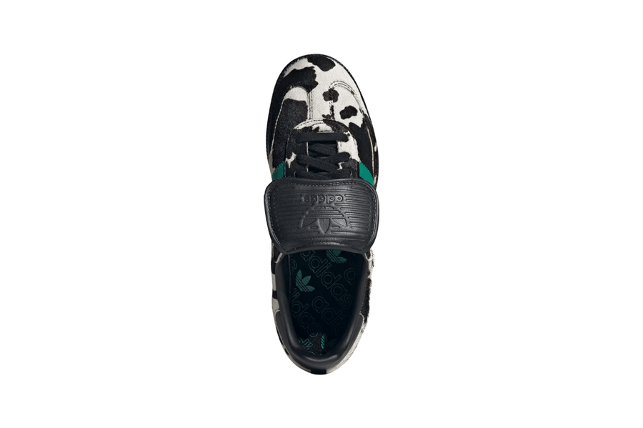 Vista traseira do Adidas Adidas Samba LT Cow Print Black White mostrando calcanheira e detalhes do solado