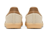 Vista frontal do Adidas Adidas Samba OG Cream White Cardboard Creme mostrando biqueira e costuras