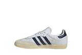 Vista lateral do Adidas Adidas Samba OG White Night Indigo mostrando design do cabedal e logo da marca