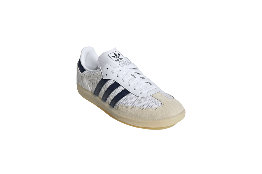 Vista do solado do Adidas Adidas Samba OG White Night Indigo mostrando padrão de tração e tecnologia de amortecimento