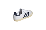 Vista frontal do Adidas Adidas Samba OG White Night Indigo mostrando biqueira e costuras