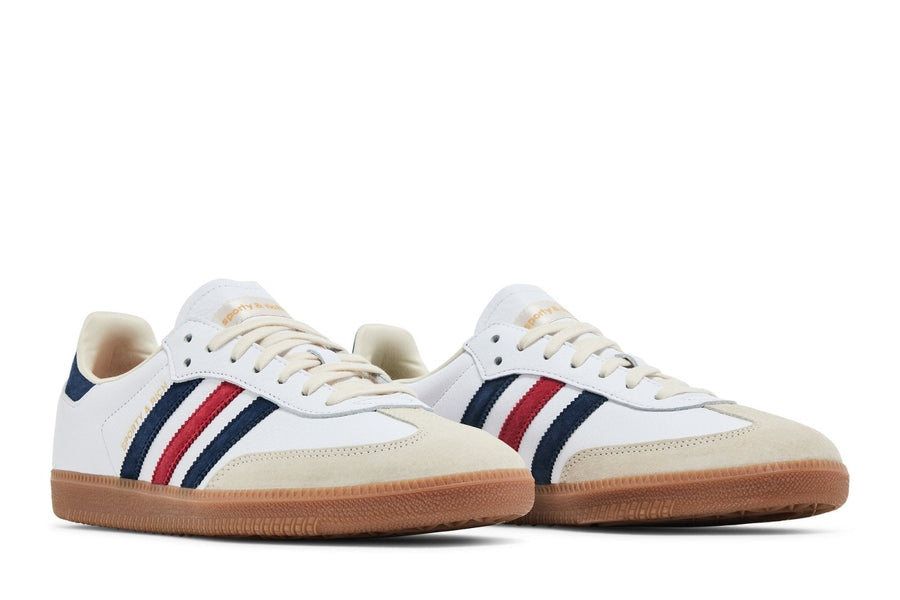 Vista frontal do Adidas adidas Samba Og x Sporty & Rich USA mostrando biqueira e costuras