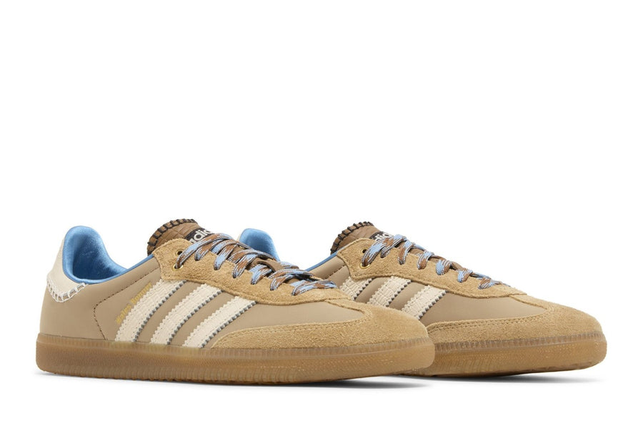 Vista frontal do Adidas adidas Samba x Wales Bonner Wonder White mostrando biqueira e costuras