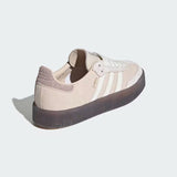 Vista superior do Adidas adidas Sambae Linen Gum mostrando abertura, lingueta e cadarços