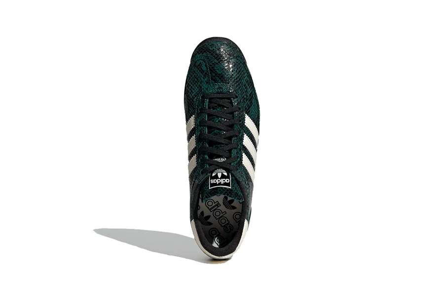 Vista frontal do Adidas Adidas SL 72 OG Collegiate Green Snakeskin mostrando biqueira e costuras