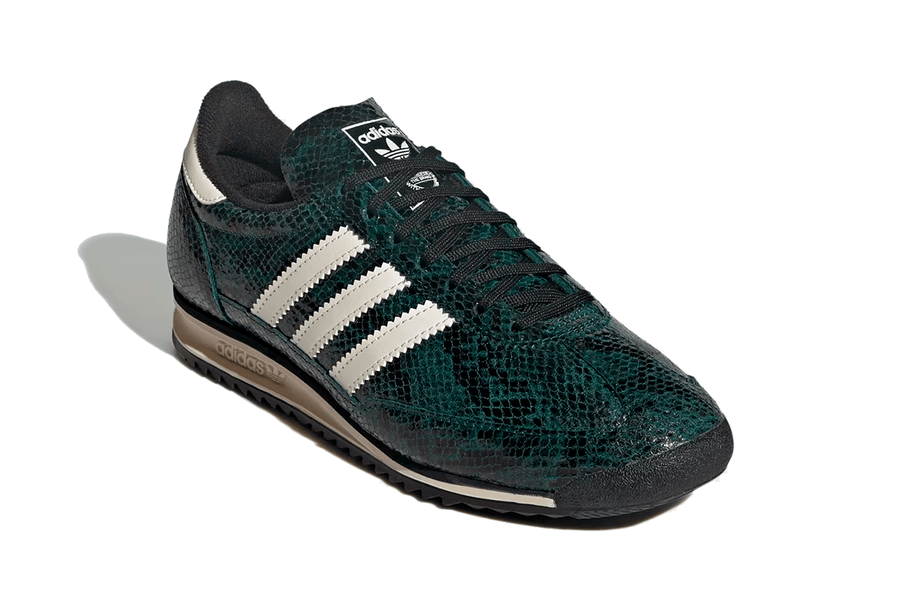Vista traseira do Adidas Adidas SL 72 OG Collegiate Green Snakeskin mostrando calcanheira e detalhes do solado