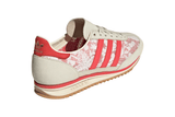 Vista superior do Adidas Adidas SL 72 OG Liberty London Better Scarlet mostrando abertura, lingueta e cadarços