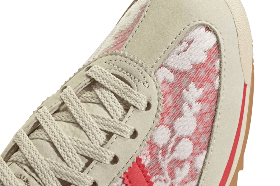 Vista na caixa do Adidas Adidas SL 72 OG Liberty London Better Scarlet mostrando embalagem original da marca