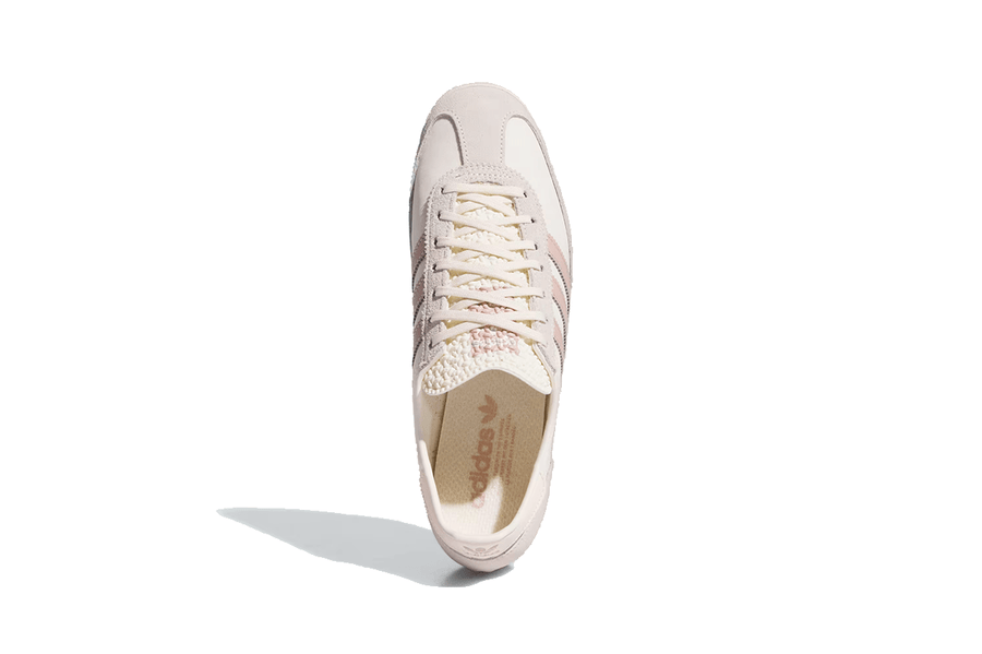 Vista frontal do Adidas Adidas SL 72 OG Off White Wonder Taupe Wonder White mostrando biqueira e costuras