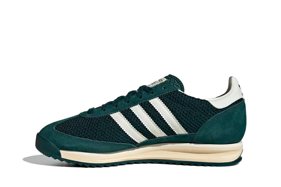 Vista lateral do Adidas Adidas SL 72 RS Aurora Ivy Off White mostrando design do cabedal e logo da marca