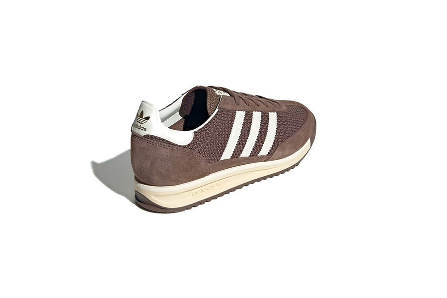Vista superior do Adidas Adidas SL 72 RS Earth Strata Warm Vanilla mostrando abertura, lingueta e cadarços