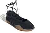 Vista traseira do Adidas Adidas Taekwondo Mei Ballet Black Gum mostrando calcanheira e detalhes do solado