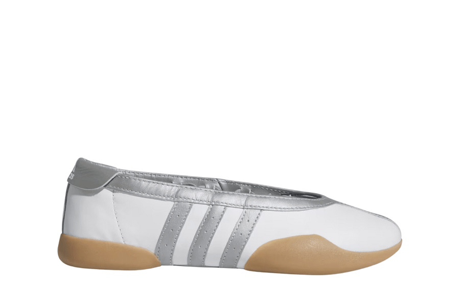 Tênis Adidas Taekwondo Mei Ballet Branco e Prata - Adidas - JQ6438 - 1