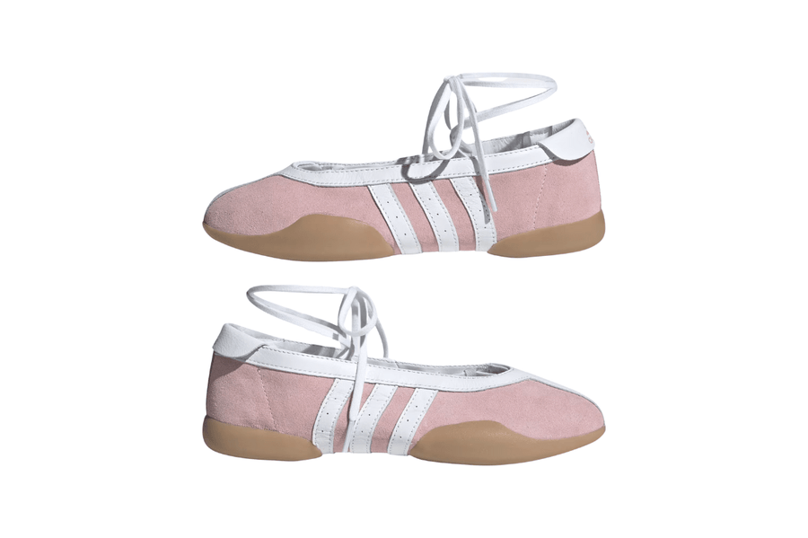 Vista na caixa do Adidas Adidas Taekwondo Mei Ballet Clear Pink Gum mostrando embalagem original da marca
