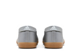 Vista frontal do Adidas Adidas Taekwondo Mei Ballet Silver Metallic Prateado mostrando biqueira e costuras