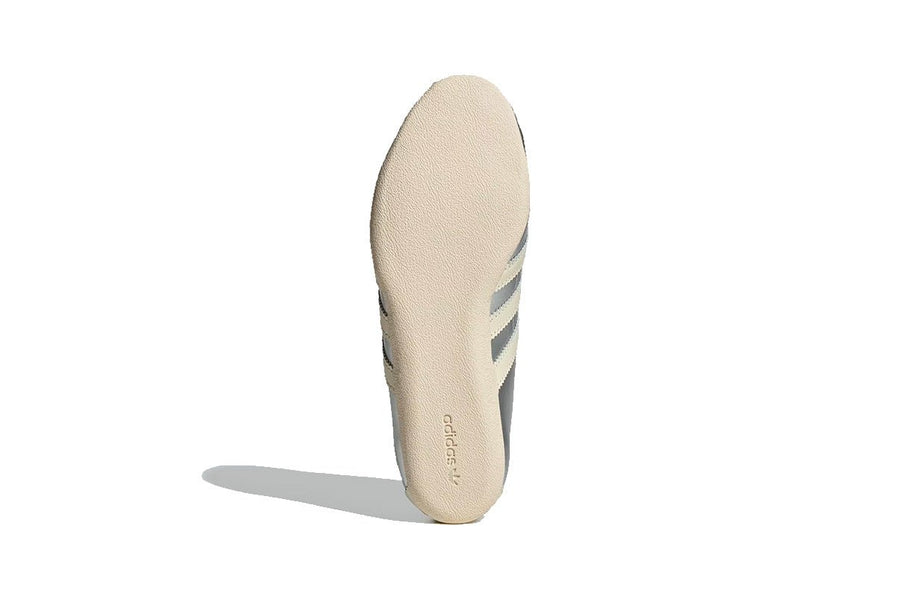 Tênis Adidas Tokyo Silver Metallic Prata - Adidas - JQ0593 - 1