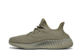 Vista lateral do Yeezy adidas Yeezy Boost 350 V2 Granite mostrando design do cabedal e logo da marca