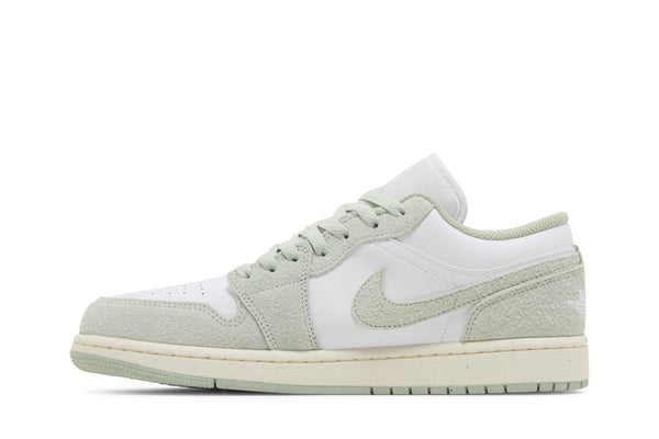 Tênis Nike Air Jordan 1 Low Light Green Verde