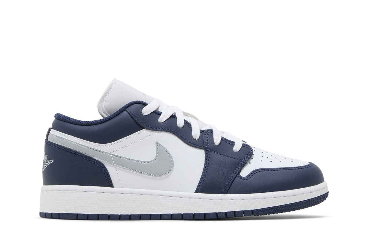 Tênis Nike Air Jordan 1 Low Midnight Navy Wolf Grey Azul Marinho