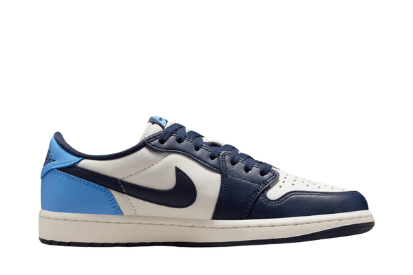 Tênis Nike Air Jordan 1 Low OG Obsidian UNC Azul