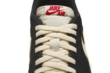 Vista na caixa do Jordan Nike Air Jordan 1 Low OG x Nigel Sylvester Better With Time mostrando embalagem original da marca