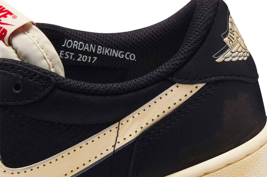 Vista na caixa do Jordan Nike Air Jordan 1 Low OG x Nigel Sylvester Better With Time mostrando embalagem original da marca