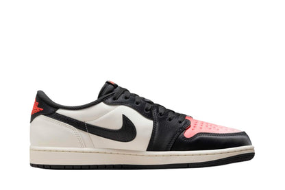 Tênis Air Jordan 1 Low x Paris Saint Germain Sail and Off Noir Preto - Jordan - 