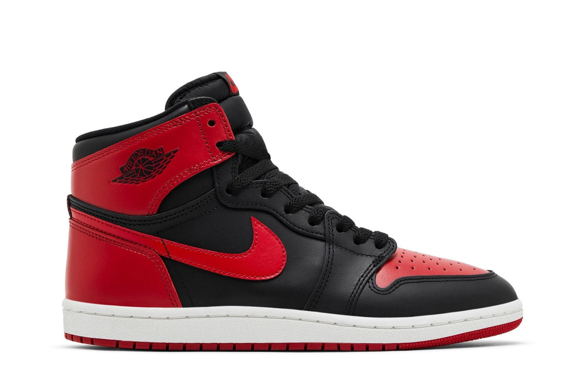Tênis Nike Air Jordan 1 Retro High '85 OG Bred (2025) Vermelho