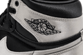 Tênis Air Jordan 1 Retro High OG 'Satin Shadow' Prateado - Jordan - FD4810 010 - 1