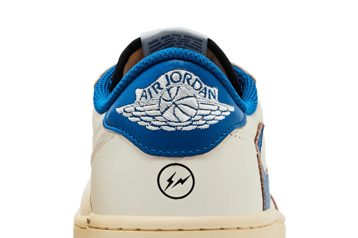 Tênis Air Jordan 1 x Travis Scott Retro Low OG SP Nike Sail Military Blue Couro - Jordan - DM7866 104