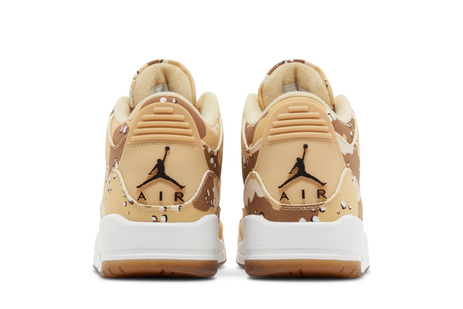 Tênis Air Jordan 3 Retro x WNBA Desert Camo Bege - Jordan - HM4301200