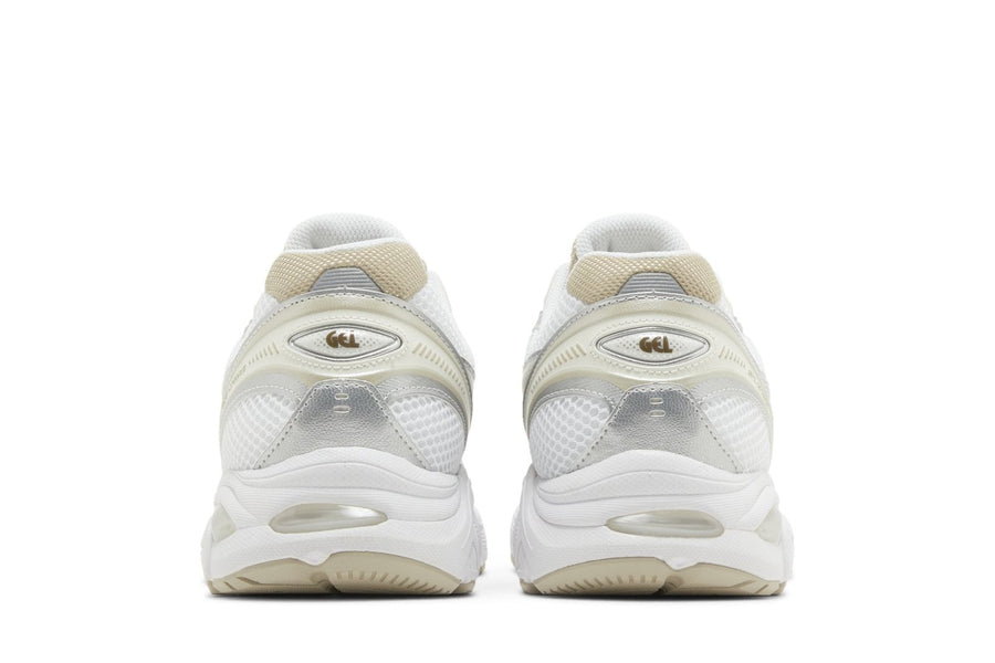 Vista superior do Asics Asics GT-2160 White Putty mostrando abertura, lingueta e cadarços