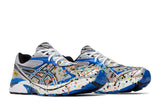 Vista frontal do Asics Asics GT-2160 x Gallery Dept. ComplexCon mostrando biqueira e costuras