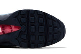 Vista superior do Nike Levi's x Nike Air Max 95 OG Obsidian Denim mostrando abertura, lingueta e cadarços