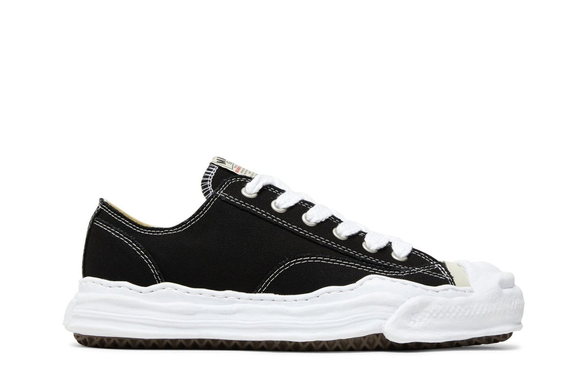 Tênis Maison Mihara Yasuhiro Hank OG Sole Canvas Low Preto