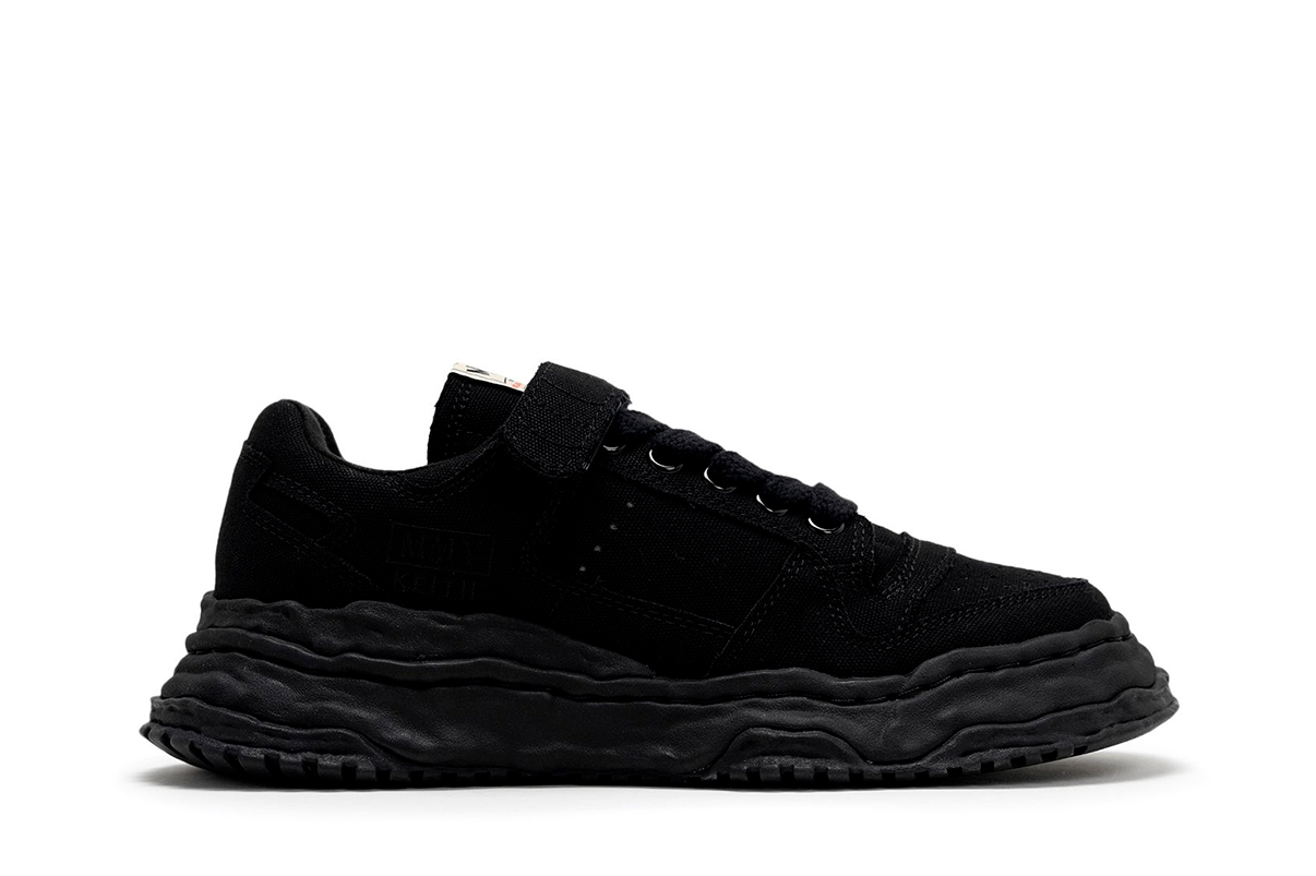 Tênis Maison Mihara Yasuhiro "Keith" OG Sole Canvas Low - top Black Preto - Maison Mihara - A15FW740 - 1