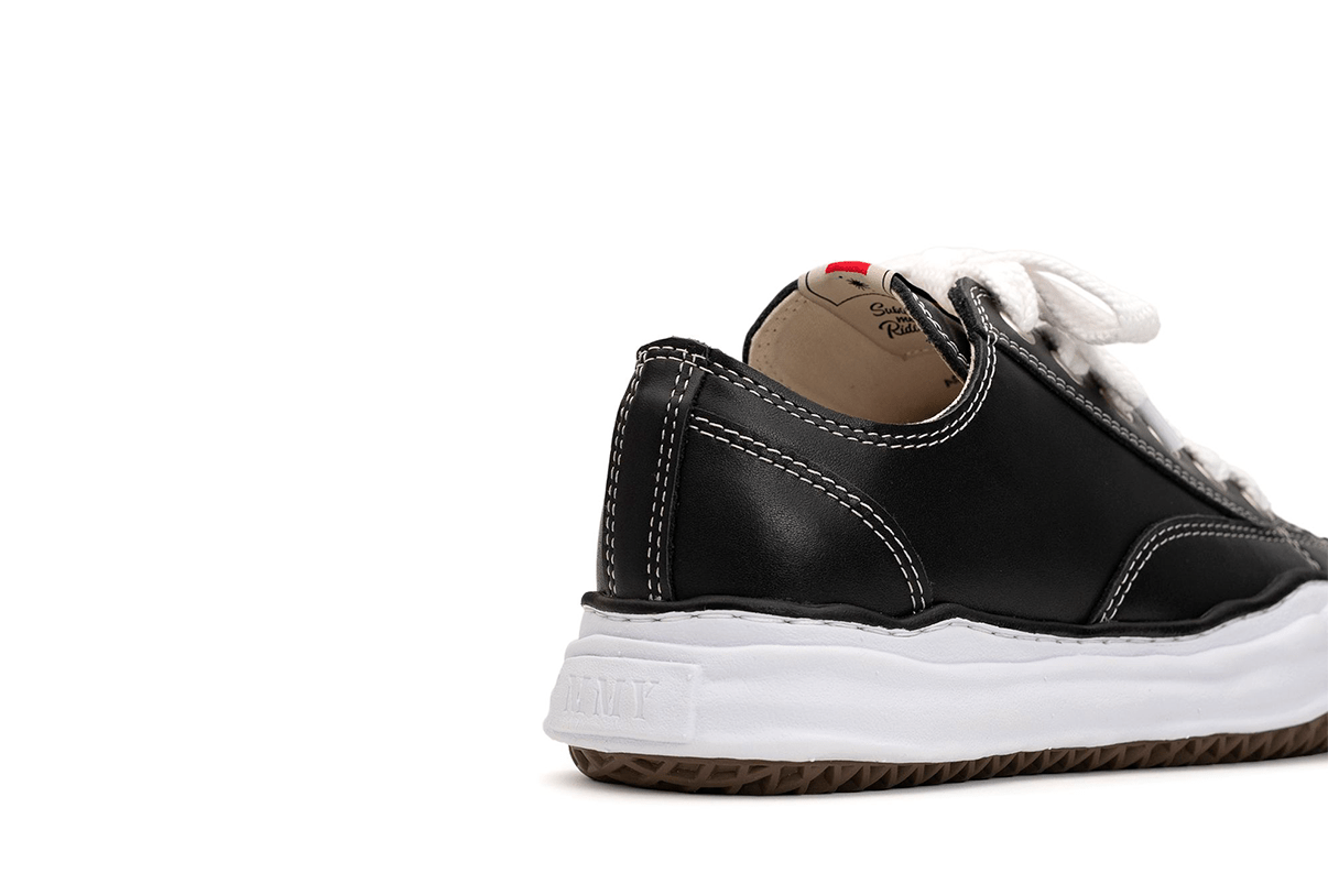 Tênis Maison Mihara Yasuhiro "PETERSON"OG Sole Leather Low - top Black Preto/Branco - Maison Mihara - A06FW736 - 1