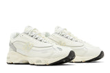 Vista frontal do New Balance New Balance 1000 x Aimé Leon Dore Sea Salt Concrete mostrando biqueira e costuras