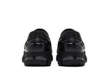 Vista frontal do New Balance New Balance 1906L Preto Couro Mesh mostrando biqueira e costuras