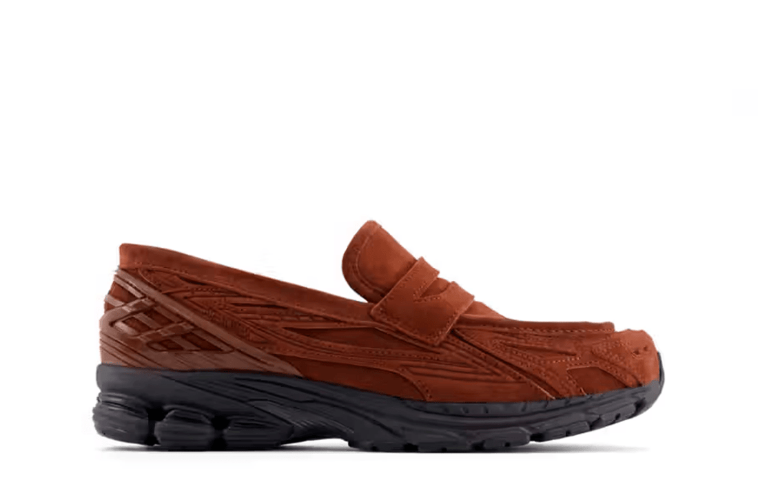 Tênis New Balance 1906L Rich Oak Suede Camurça Slip - on Marrom - New Balance - u1906lns